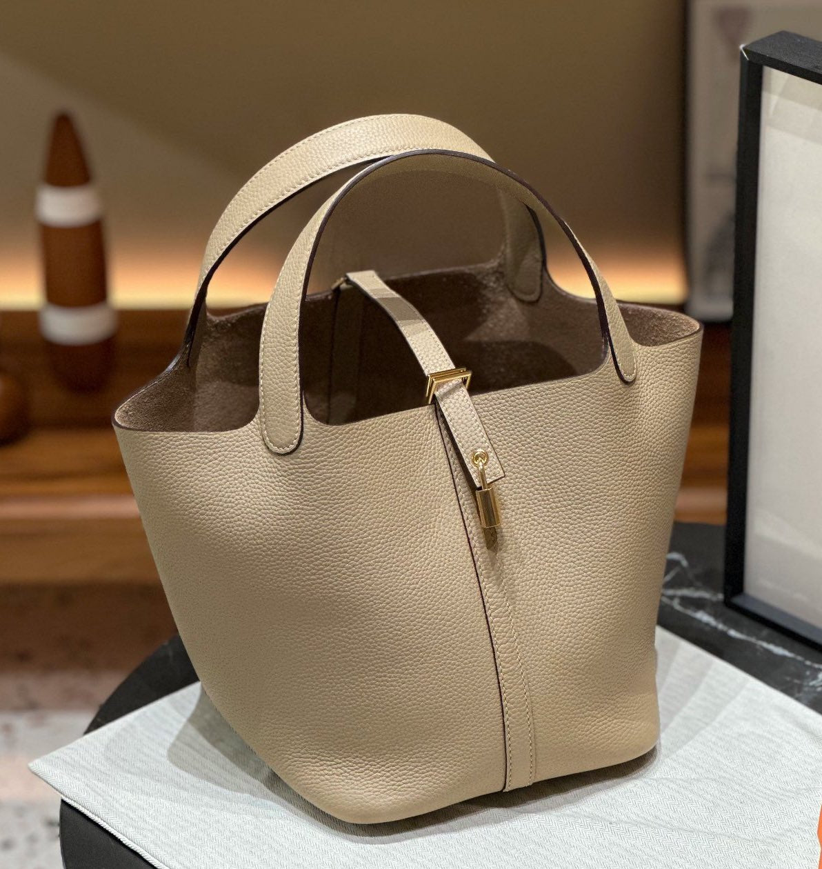 AMELIE BUCKET BAG TRENCH