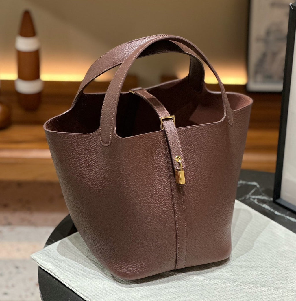 AMELIE BUCKET BAG RAISIN