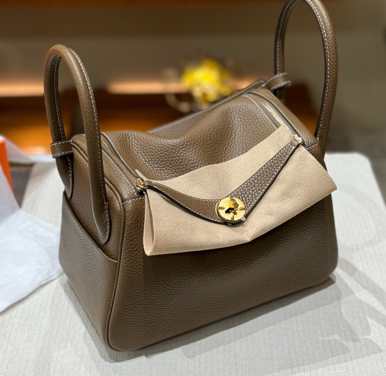 OLIVIA BAG ETOUPE
