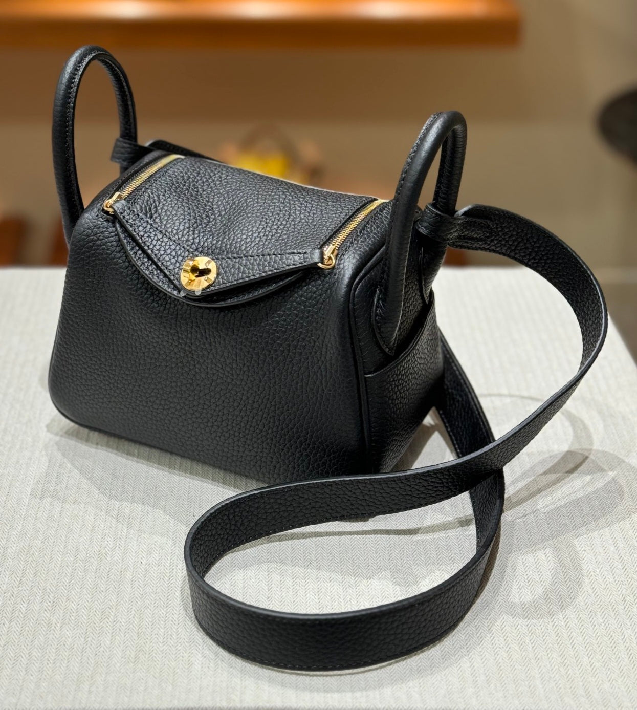OLIVIA BAG 19 CM LONG STRAP - NOIR