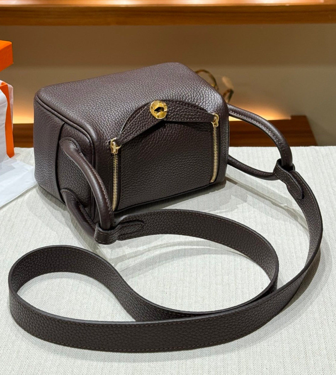 OLIVIA BAG 19 CM LONG STRAP - RAISIN